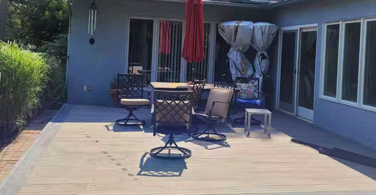 composite-garden-decking