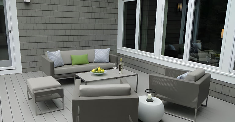 Deck-Colors-for-Gray-Houses