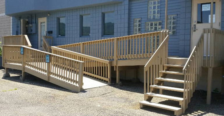 How to Build a Wheelchair Ramp for an Outdoor Deck?