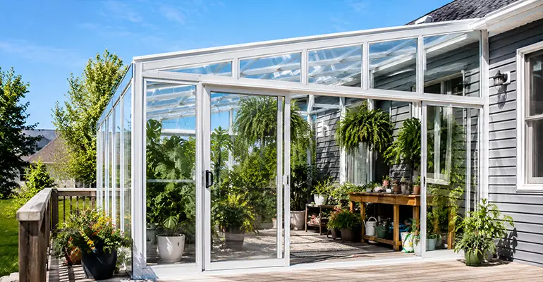 Greenhouse or Solarium