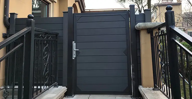 Does a Composite Fence Add Value to a House?
